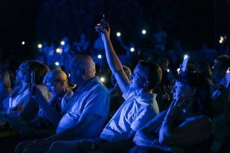 XOD-PRESS-Eva Boto – OBARVAJ SVET Z LJUBEZNIJO-22